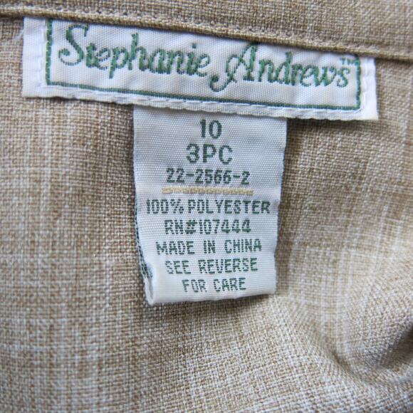 VINTAGE Stephanie Andrews Jacket Blazer Size 10 Polyester Buttons Tan Preppy - Picture 11 of 11